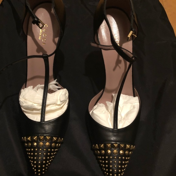 Gucci Shoes - Gucci studded heels